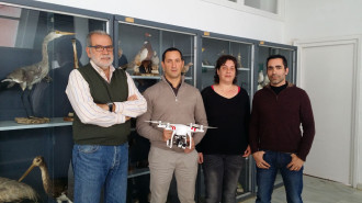 La UEx diseña un protocolo científico para el seguimiento de aves a través de drones