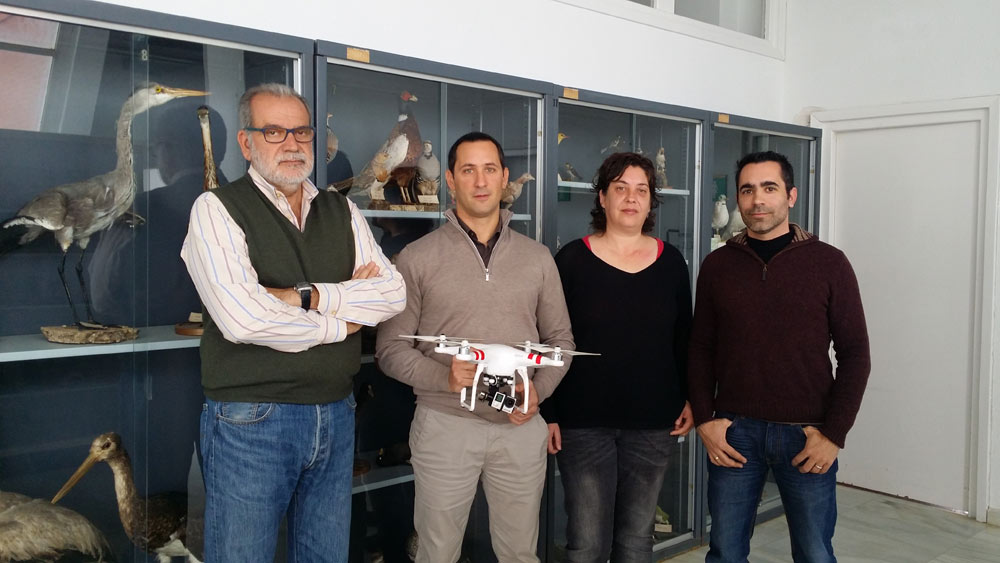 La UEx dise&ntilde;a un protocolo cient&iacute;fico para el seguimiento de aves a trav&eacute;s de drones